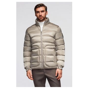 Jacheta matlasata lucioasă cu guler înalt  OM-JALP-0218