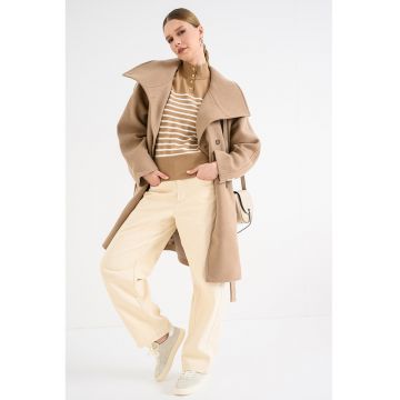 Palton supradimensionat cu model uni