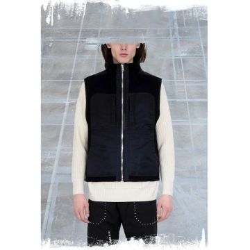 Vesta cu buzunare frontale