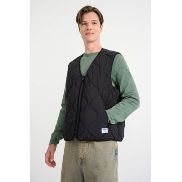 Vesta matlasata cu fermoar