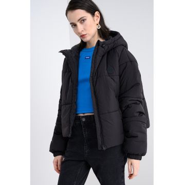 Geaca cu vatelina si finisaj rezistent la apa Freya