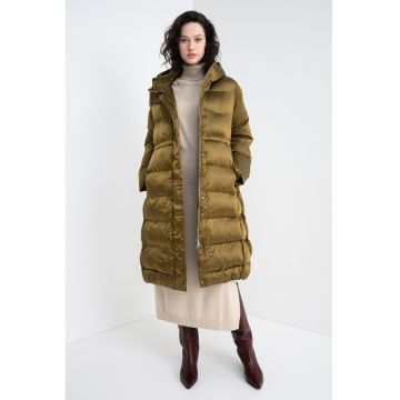 Geaca lunga cu croiala lejera