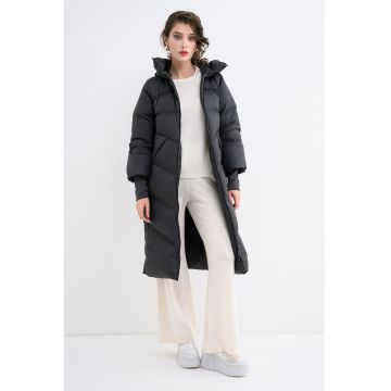 Geaca lunga matlasata