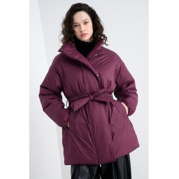 Geaca matlasata cu cordon