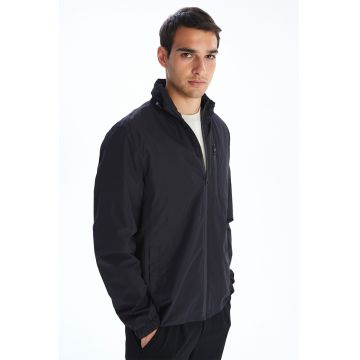 Jacheat usoara cu fermoar si gluga pliabila