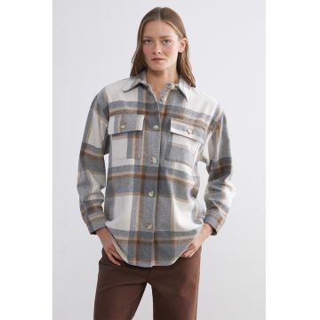 Jacheta-camasa din amestec de lana cu model in carouri