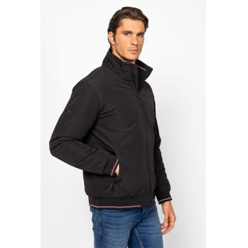 Jacheta cu fermoar si terminatie cu mansete in dungi