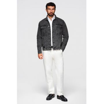 Jacheta din denim cu buzunare frontale