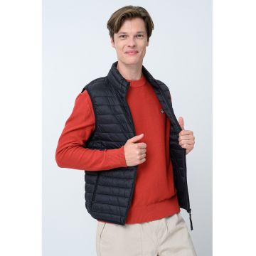 Vesta cu vatelina si fermoar