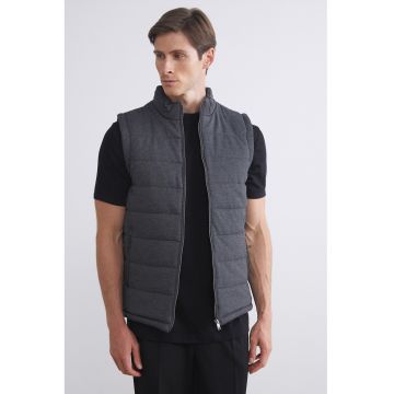 Vesta matlasata cu fermoar
