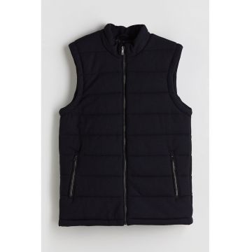 Vesta matlasata cu fermoar