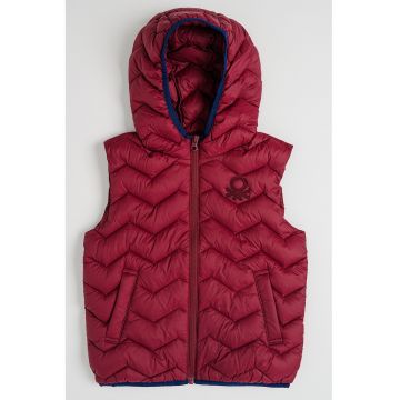 Vesta matlasata cu gluga