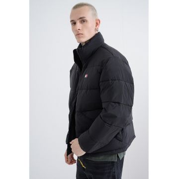 Geaca cu vatelina si aplicatie logo