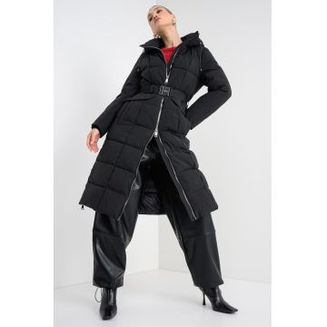 Geaca lunga matlasata cu cordon si slituri laterale