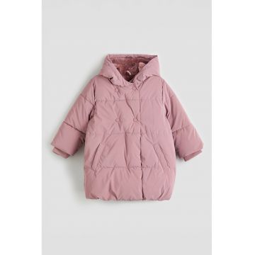 Geaca matlasata cu captuseala din material teddy