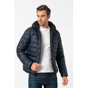 Geaca matlasata cu fermoar Alaric