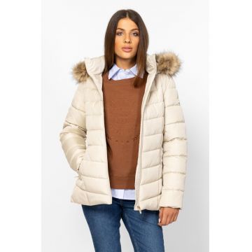 Geaca matlasata cu gluga detasabile Narla