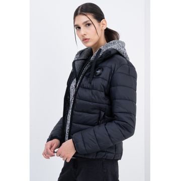 Geaca slim fit Atikahadge