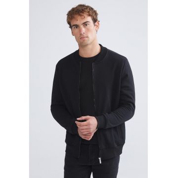 Jacheta bomber cu model uni