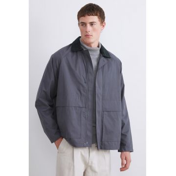 Jacheta cu guler din reiat