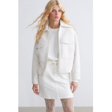 Jacheta lejera cu fermoar