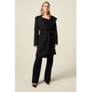 Trenci cu gluga si cordon