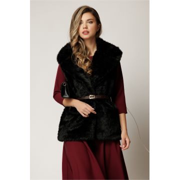 Vesta din blana neagra cu rever si curea in talie