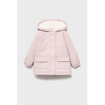 Geaca cu gluga si captuseala pufoasa