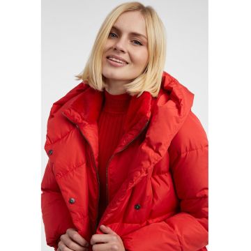 Geaca cu vatelina si umplutura de puf din pene cu guler inalt