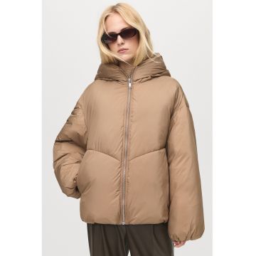 Geaca supradimensionata matlasata