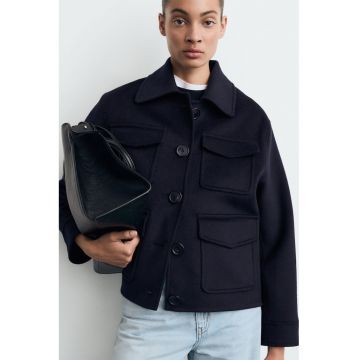 Jacheta-camasa din amestec de lana cu buzunare multiple