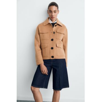 Jacheta-camasa din amestec de lana cu buzunare multiple