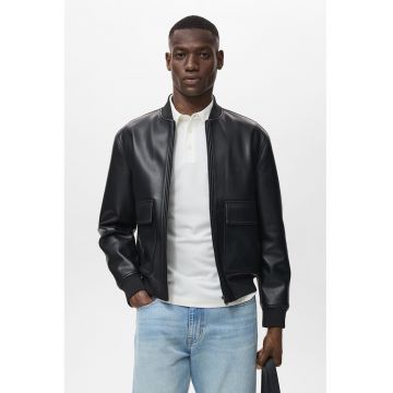 Jacheta din piele ecologica cu buzunare cu clapa