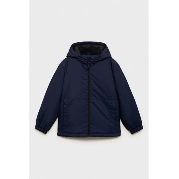 Jacheta impermeabila cu eticheta interioara pentru nume