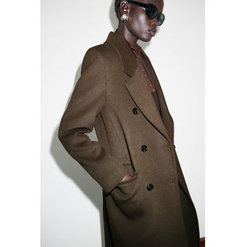 Palton din lana cu doua randuri de nasturi