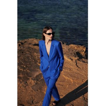 Sacou din in albastru cu maneci 3/4