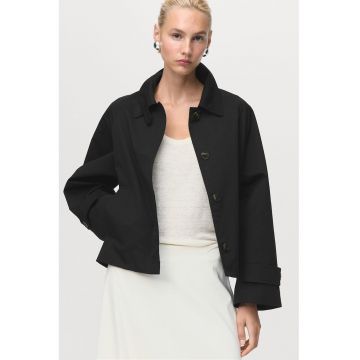 Trenci scurt supradimensionat