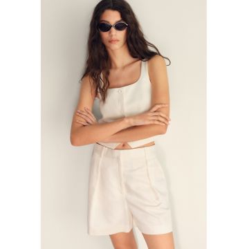 Vesta crop cu nasturi