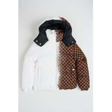 Geaca in carouri cu gluga