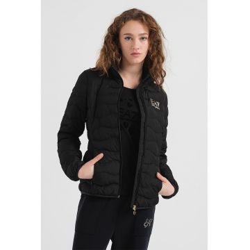 Geaca usoara matlasata