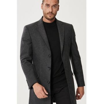 Haina din amestec de lana cu buzunare cu clapa