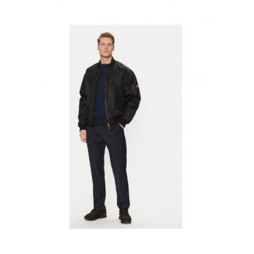 Jacheta bomber cu buzunar pe maneca si fermoar