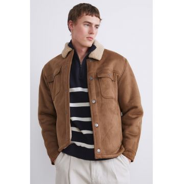 Jacheta cu nasturi si captuseala din blana sintetica