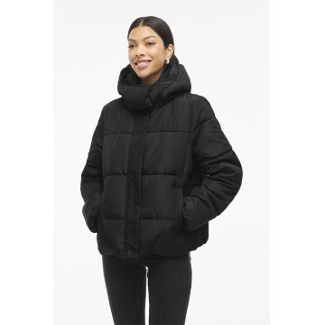 Geaca cu vatelina si gluga