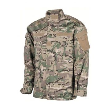 Jacheta cu model camuflaj -