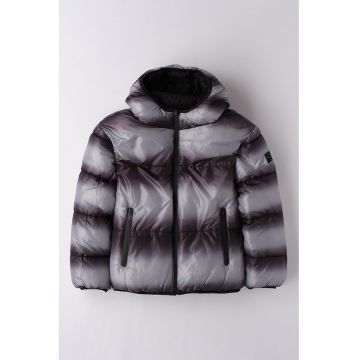 Geaca cu gluga si buzunare laterale