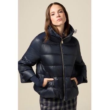 Geaca cu umplutura de puf