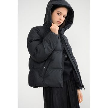 Geaca cu vatelina si gluga