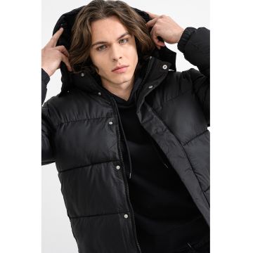 Geaca cu vatelina si mansete elastice