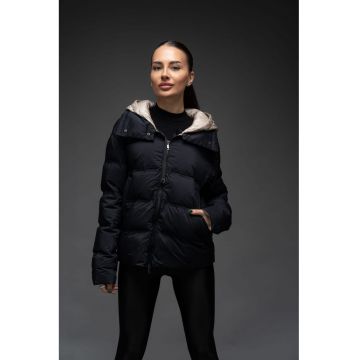 Geaca matlasata cu umplutura de puf gasca cu gluga - ARIA